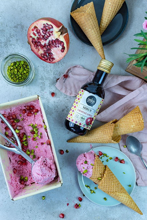 Raspberry-pomegranate ice cream